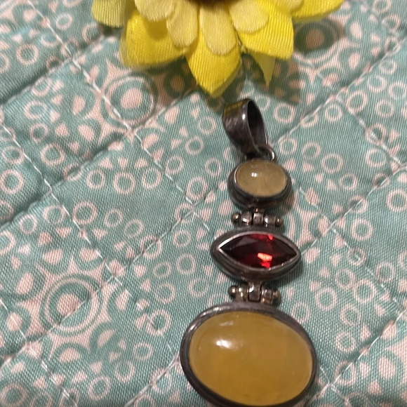 Sterling Silver Pendant - Picture 3 of 6